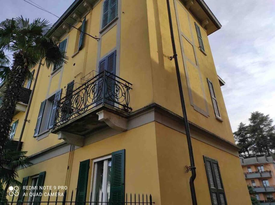 דירות ארונה Bellisimo Apartamento A Nuovo, Garage In Propieta מראה חיצוני תמונה