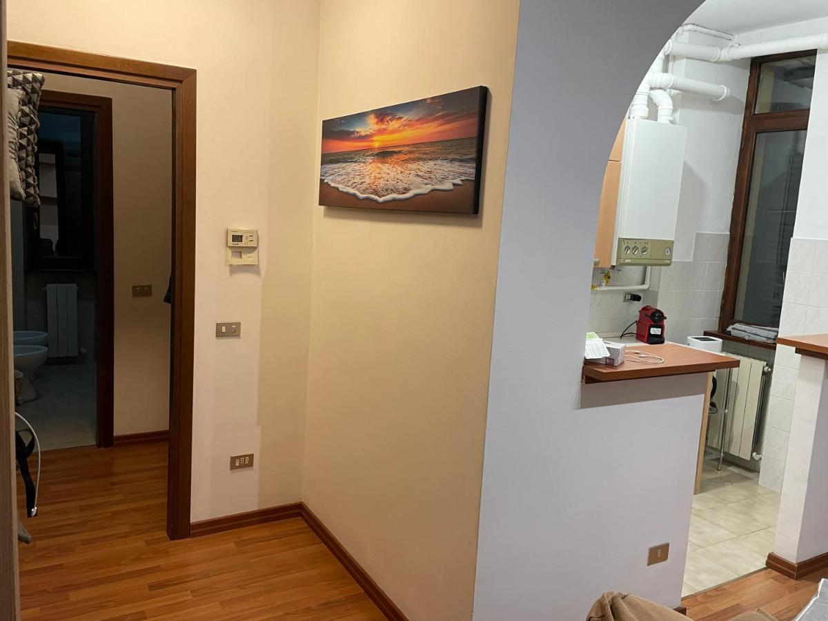 דירות ארונה Bellisimo Apartamento A Nuovo, Garage In Propieta מראה חיצוני תמונה