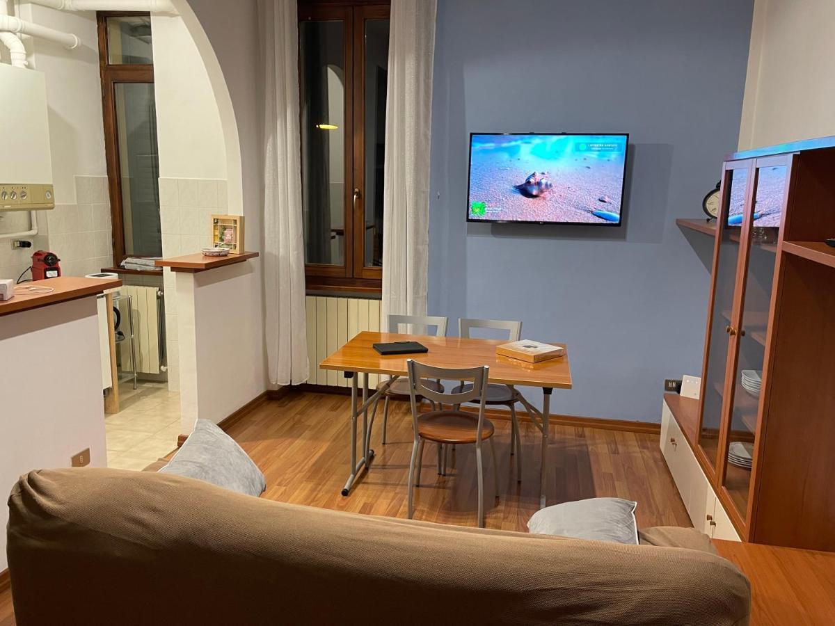 דירות ארונה Bellisimo Apartamento A Nuovo, Garage In Propieta מראה חיצוני תמונה